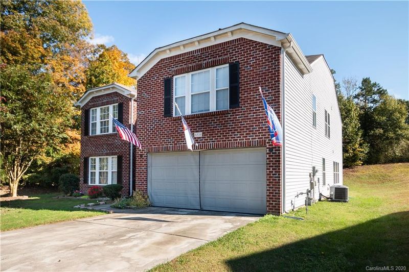 6534 Dillard Ridge Dr, Charlotte, NC 28216