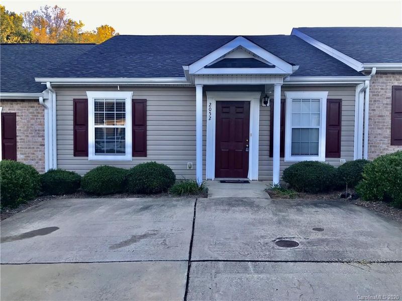 2052 Pin Oak Pl #35, Cramerton, NC 28032