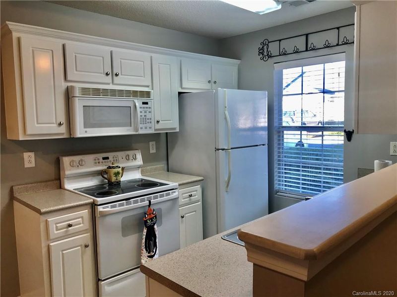 2052 Pin Oak Pl #35, Cramerton, NC 28032