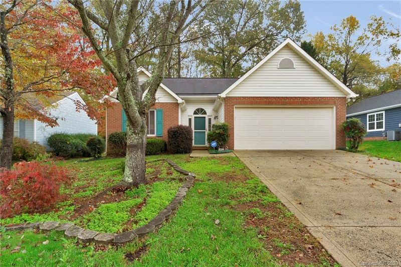 14627 Smith Rd, Charlotte, NC 28273