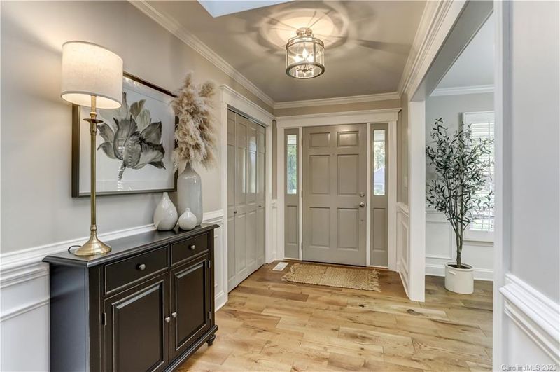 8 Catawba Ridge Ct, Clover, SC 29710
