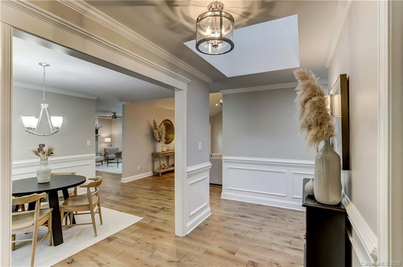 8 Catawba Ridge Ct, Clover, SC 29710