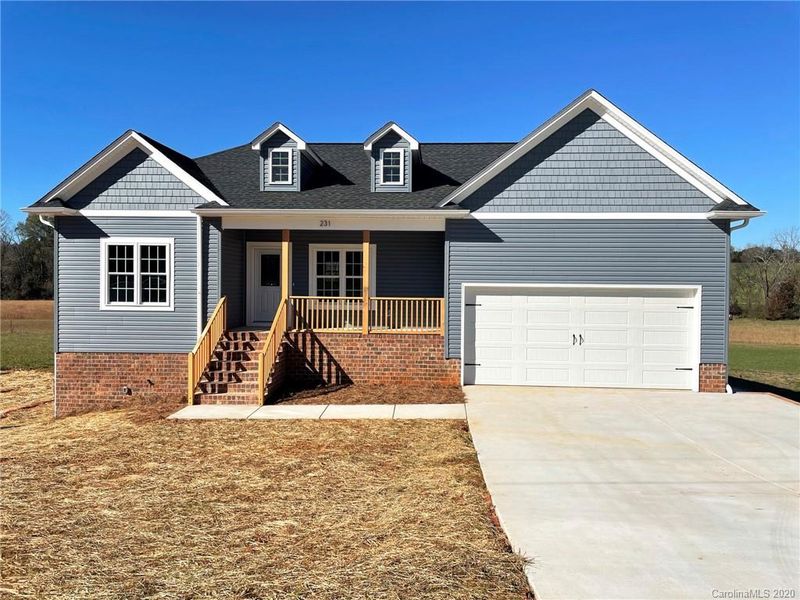 231 Brentwood Dr, Maiden, NC 28650
