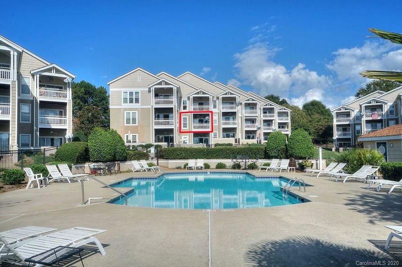 1035 Southwest Dr, Davidson, NC 28036