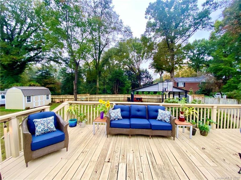 845 14th Ave NW, Hickory, NC 28601