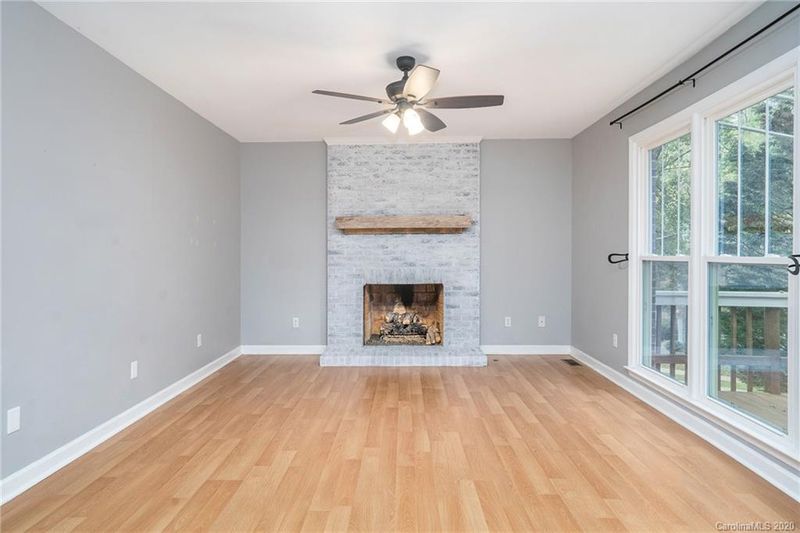 1201 Golden Hill Rd, Matthews, NC 28105