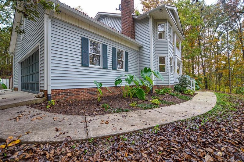 707 NW Hanover Dr, Concord, NC 28027
