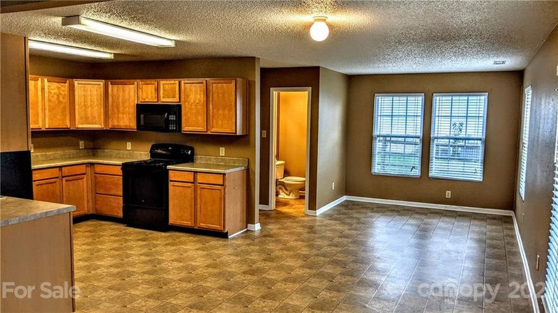 500 Danfield Dr, Clover, SC 29710
