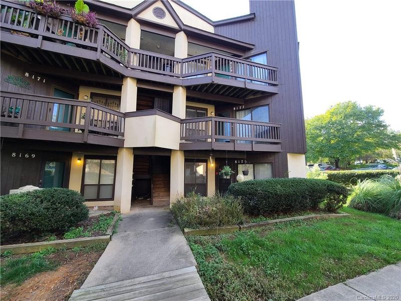 8177 Cedar Glen Dr, Charlotte, NC 28212