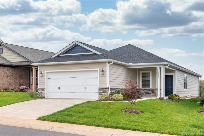 5259 Looking Glass Trl, Denver, NC 28037