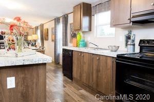1008 4th St SW #6, Conover, NC 28613