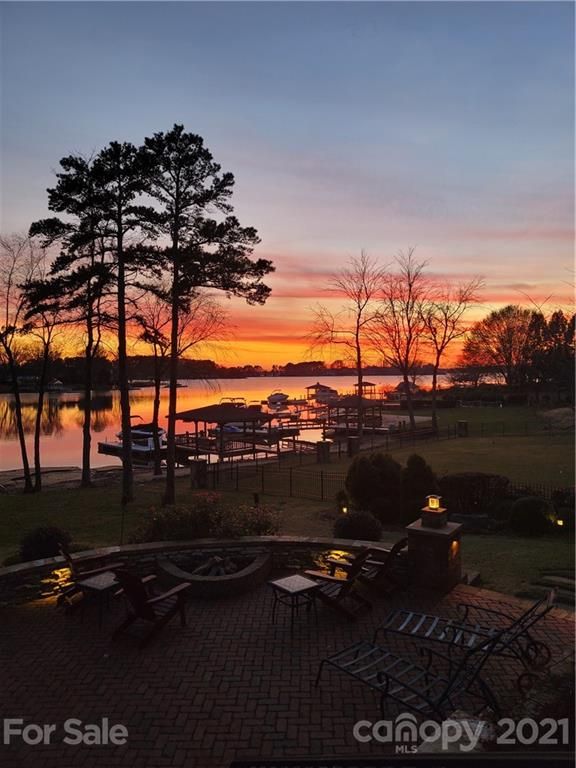 17336 Connor Quay Ct, Cornelius, NC 28031