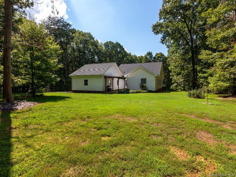 793 Midway Rd, Statesville, NC 28625
