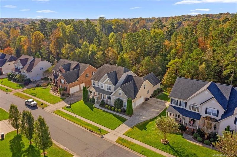 1705 Aringill Ln, Matthews, NC 28104