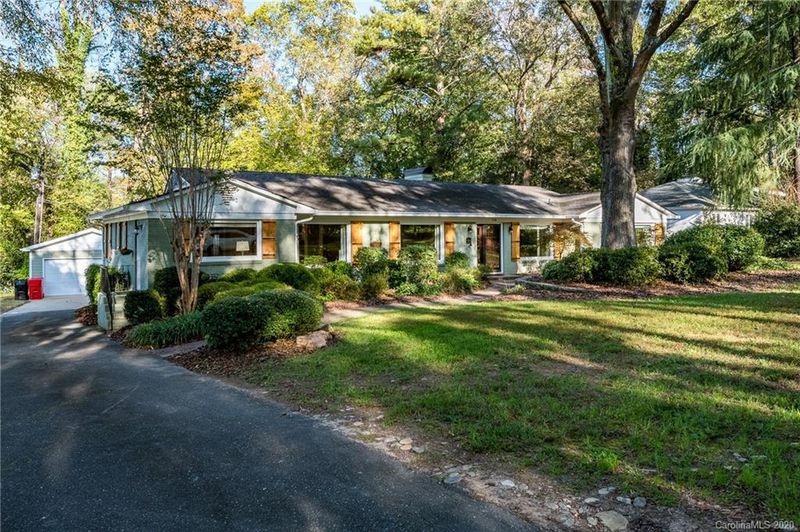 738 Dogwood Ln, Davidson, NC 28036