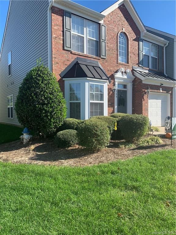 166 Autumn Falls Dr, Clover, SC 29710