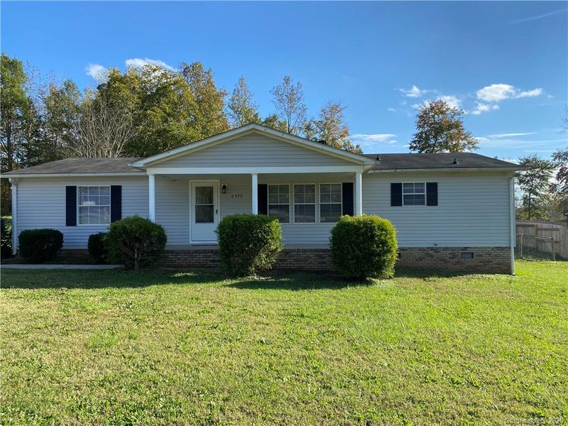 6572 E Nc 150 Hw, Maiden, NC 28650