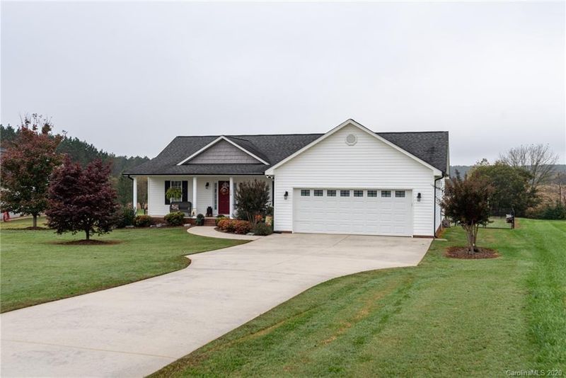 116 Hunter Fields Ct, Lincolnton, NC 28092
