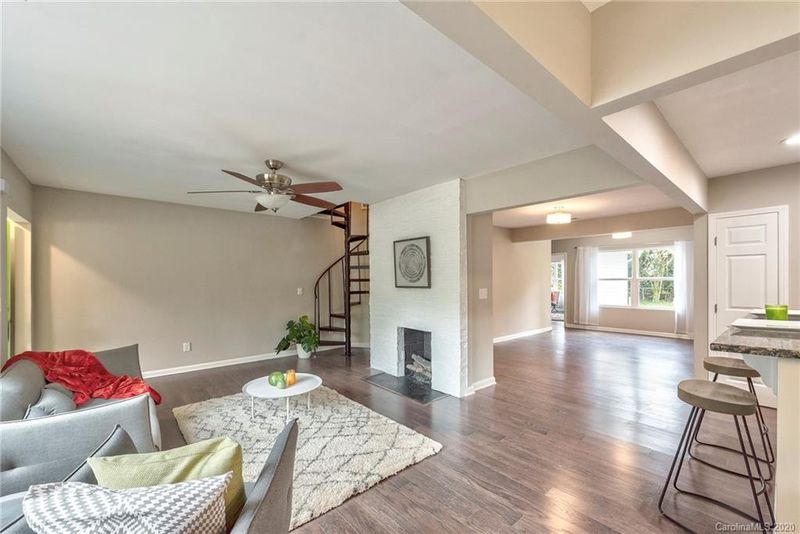 3945 Langhorne Ave, Charlotte, NC 28205