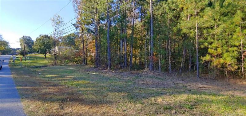 1521 Kingston Dr, Concord, NC 28083