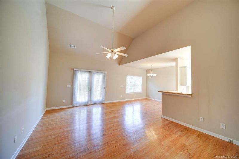 5008 Sam Rhyne Ct, Dallas, NC 28034