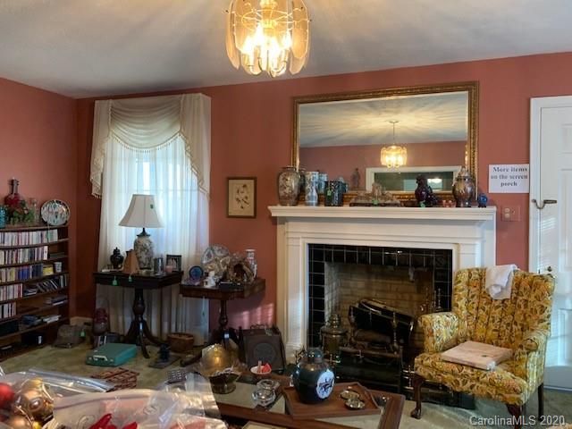 514 E Center Ave, Mooresville, NC 28115