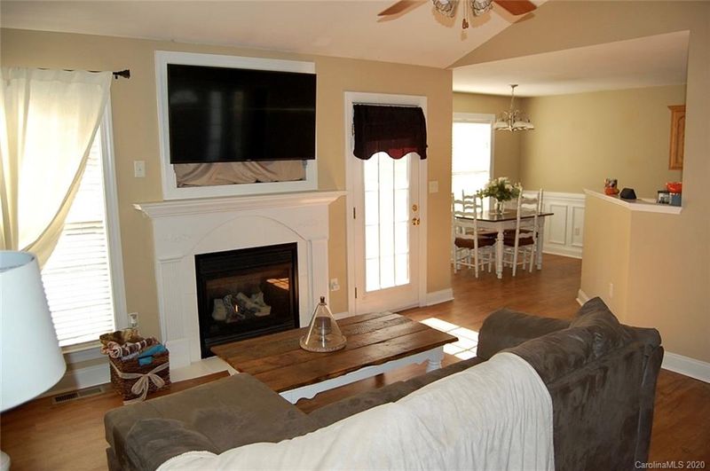 1221 Danielle Downs Ct SE, Concord, NC 28025