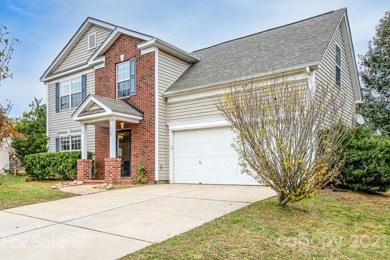 112 Camforth Dr, Mooresville, NC 28117