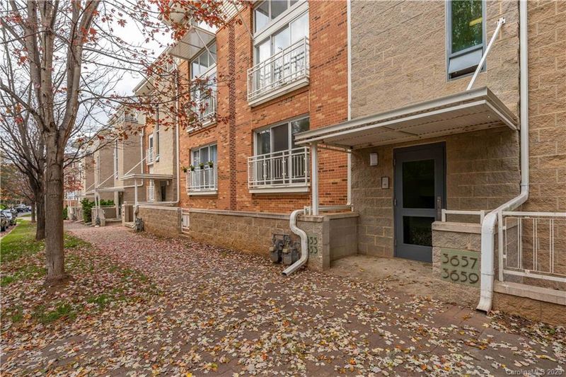 3653 Warp St, Charlotte, NC 28205