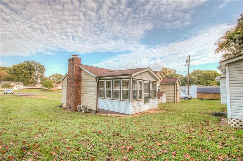 229-231 Browntown Rd, Belmont, NC 28012
