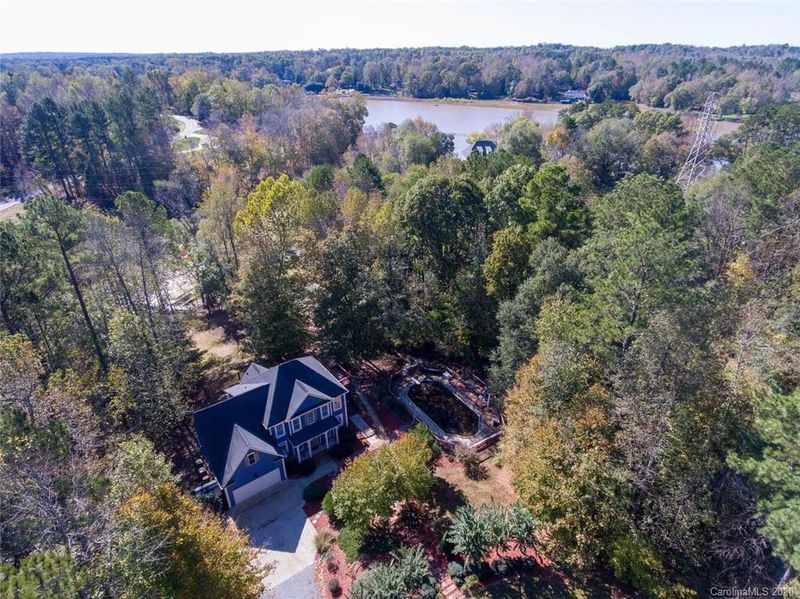 1306 Gaither Rd, Belmont, NC 28012