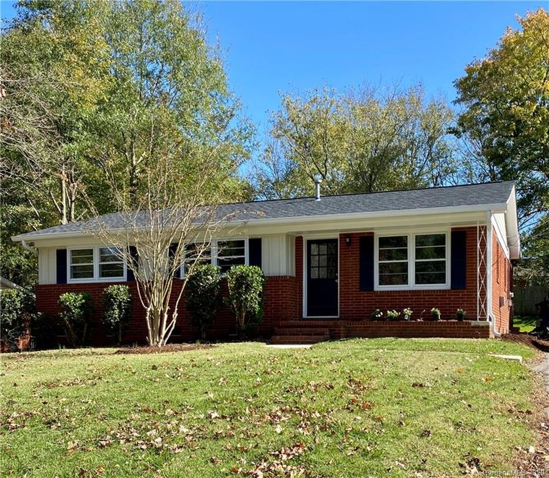 4400 Gatewood Dr, Charlotte, NC 28208