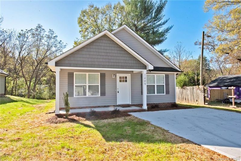 1409 Due West St, Kannapolis, NC 28081