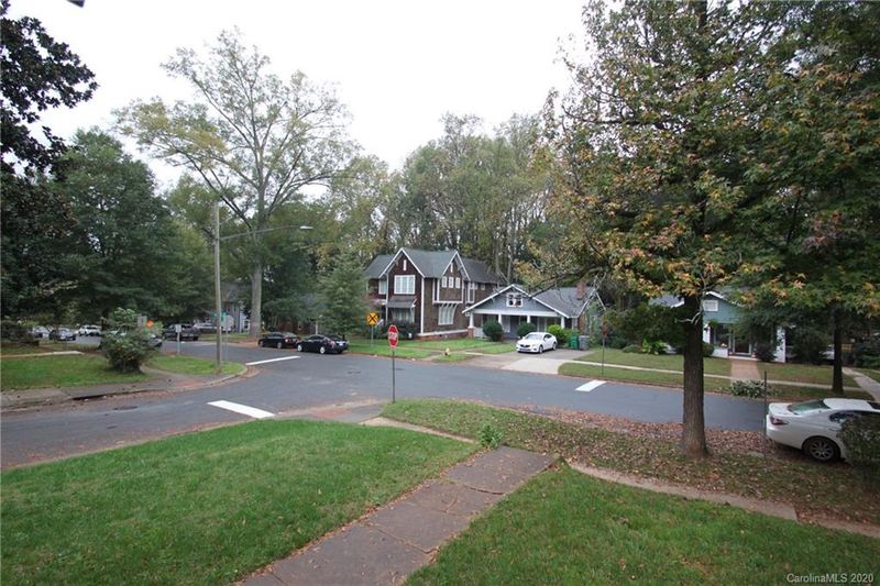 425 Walnut Ave, Charlotte, NC 28208