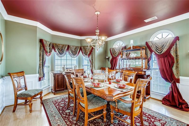 11025 Amherst Glen Dr, Charlotte, NC 28213