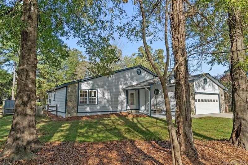 10838 Coachman Cir, Charlotte, NC 28277
