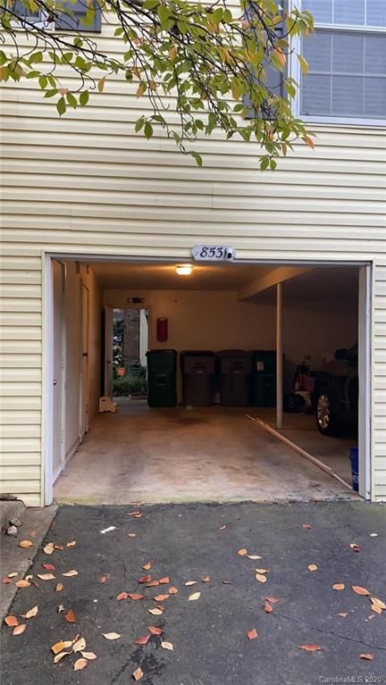 8531 Castle Pine Ct, Charlotte, NC 28226