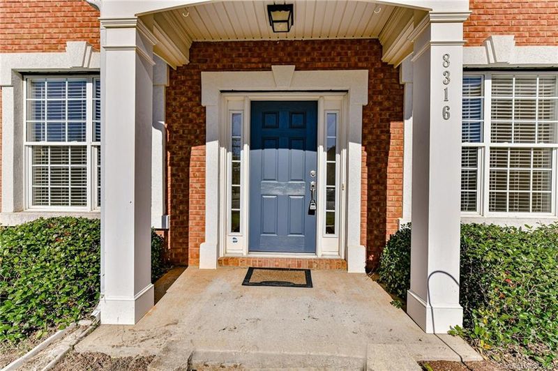 8316 Cutters Spring Dr, Waxhaw, NC 28173