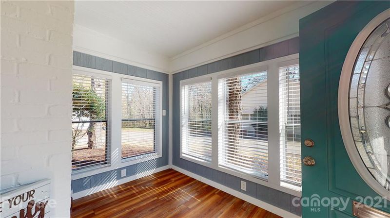 1320 Davidson Ave, Gastonia, NC 28052
