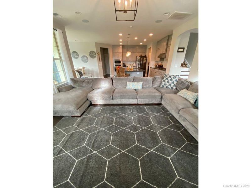 156 Rainberry Dr, Mooresville, NC 28117