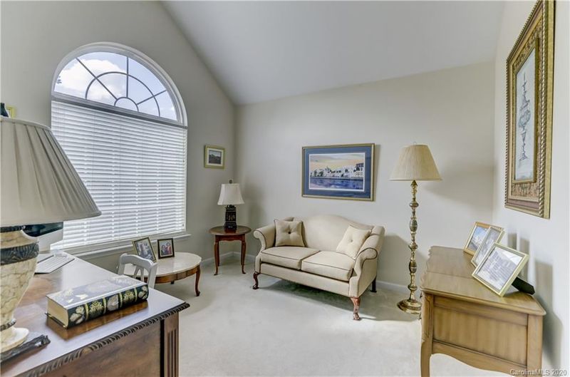 114 Edgehill Dr, Fort Mill, SC 29715