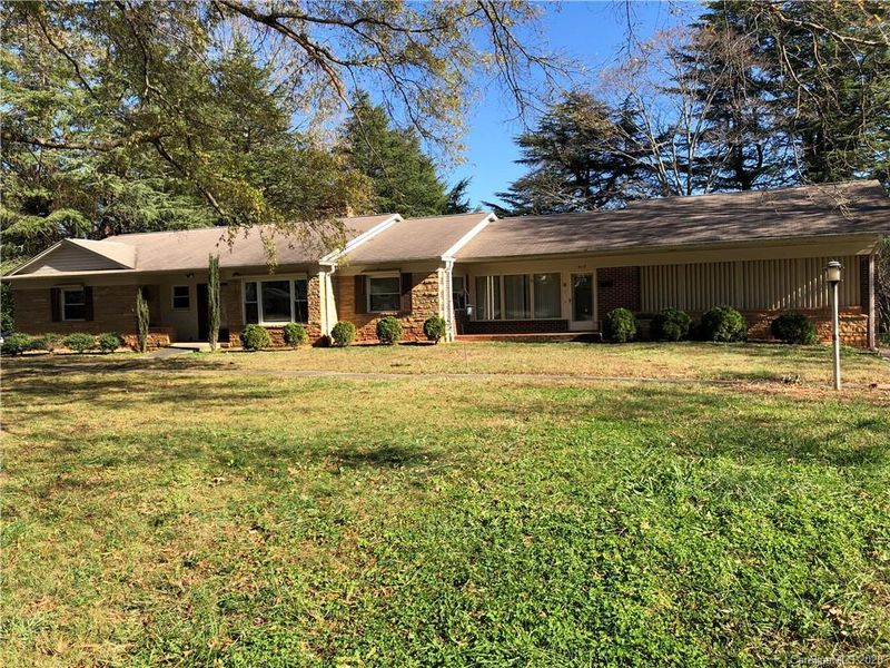 515 33rd St, Hickory, NC 28602