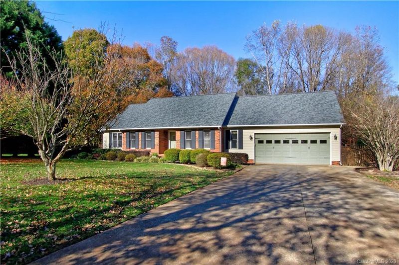 2395 Perry Rd, Denver, NC 28037
