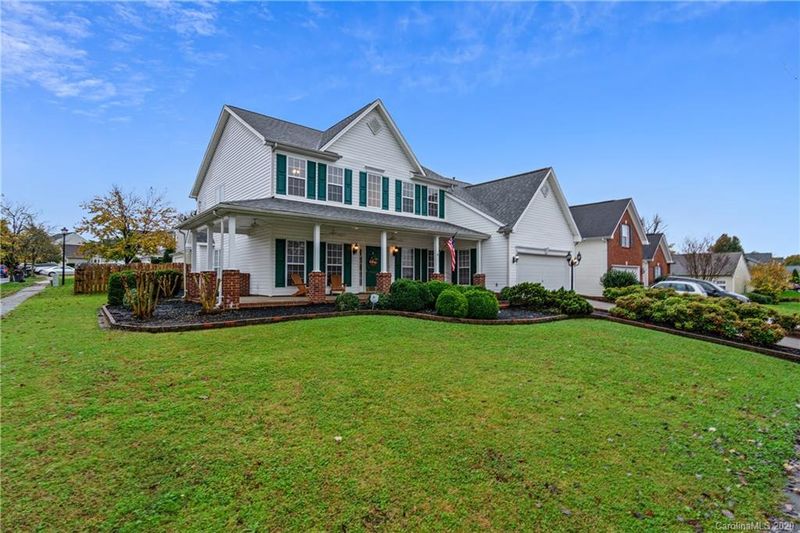 13403 Planters Row Dr, Charlotte, NC 28278