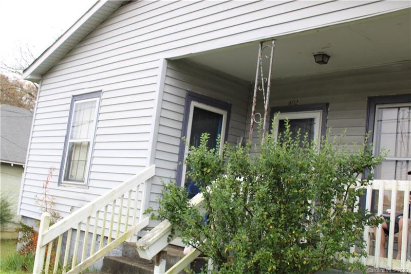602 Apple St, Gastonia, NC 28054