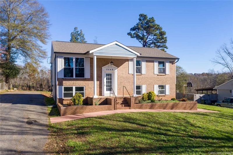 2548 Devon Dr, Dallas, NC 28034