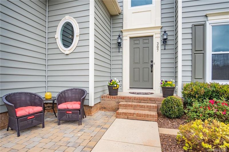 307 Prestmont Ct, Fort Mill, SC 29708
