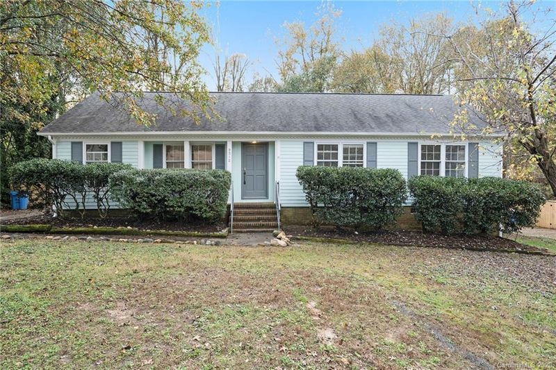 9512 Central Dr, Mint Hill, NC 28227