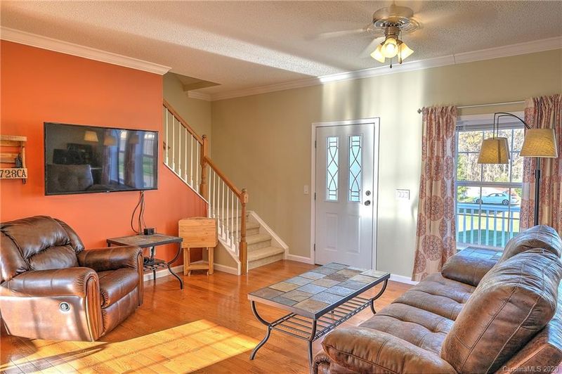 145 Pheasant Run Rd, Troutman, NC 28166
