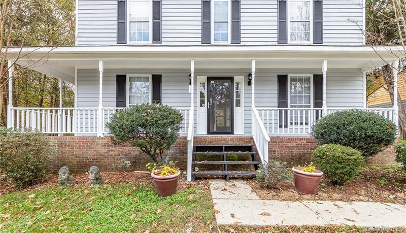 6118 Whitewater Dr, Charlotte, NC 28214